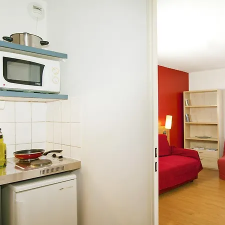 Aparthotel Sejours & Affaires Saint Etienne Jules Ferry
